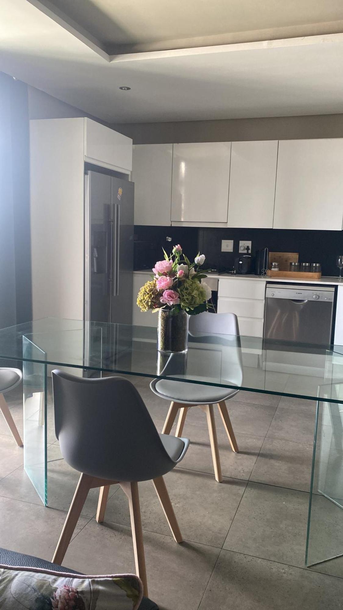 Sloane Square Apartment